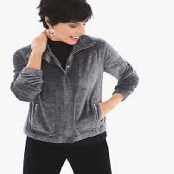 𝅺NWT Chico's Zenergy Velour Jaspe Bomber Jacket 0 Heather Grey Zip Pockets - Picture 1 of 8